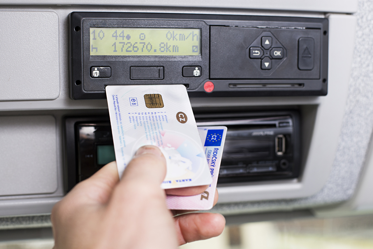 What is a driver card? | Definition & explanation in the Telematics Glossary